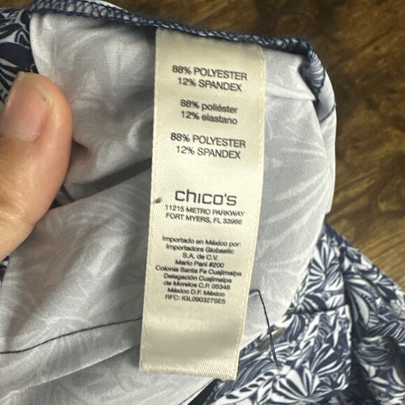 Weekends By Chicos Big Leaves Billie Crop Pants Women's 0.5 - Picture 4 of 5